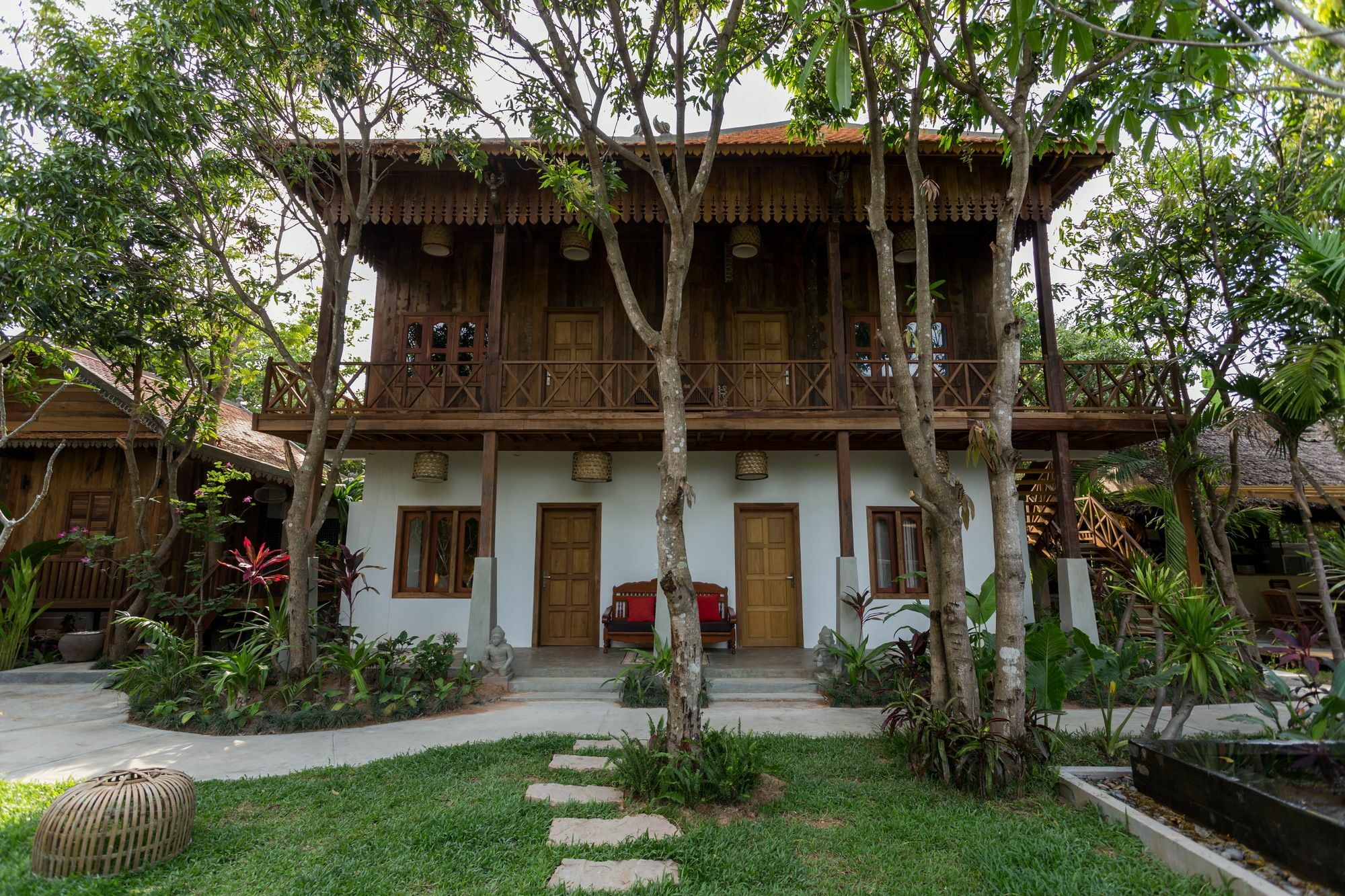 Isann Lodge Siem Reap Exterior foto